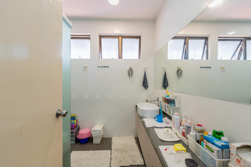 2nd Level - Master Bathroom - #PropertyPartners