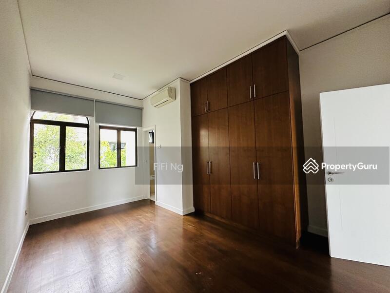 For Rent - Espana