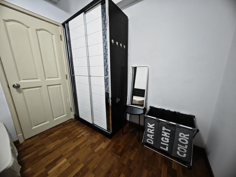 For Rent - The Sunny Spring