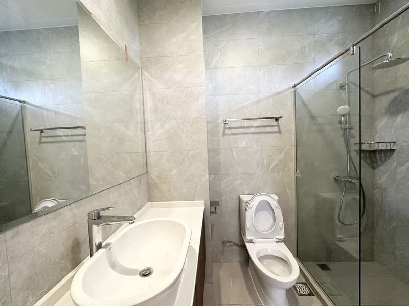 Orange Regency, 101 Fernhill Road, 4 Bedrooms, 2,433 sqft, Apartment For Rent, by Perline Chua, 25433354 - PropertyGuru.com.sg