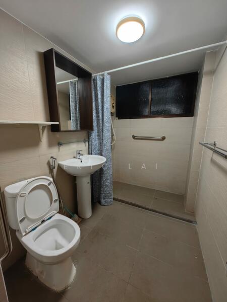 For Rent - Lakeview Estate