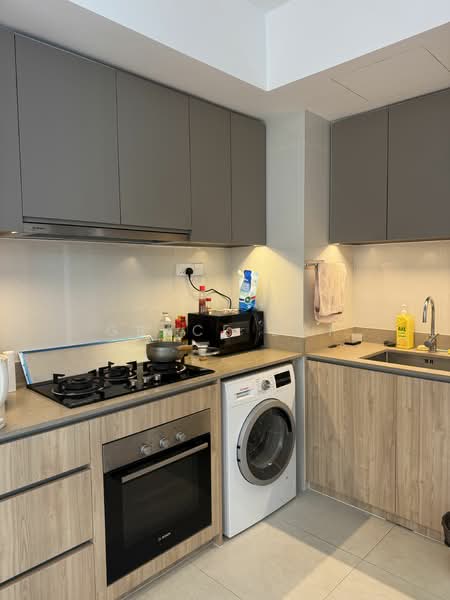 Twin VEW, 93 West Coast Vale, 3 Bedrooms, 818 sqft, Condominium For Rent, by Grace Dai, 25434489 - PropertyGuru.com.sg