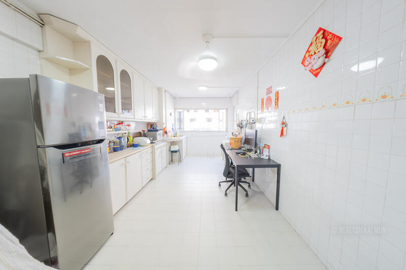 For Sale - 475 Ang Mo Kio Avenue 10