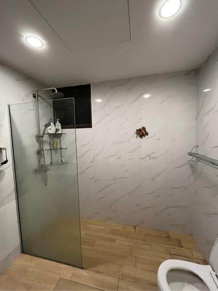 Parc Oasis, 43 Jurong East Avenue 1, Boon Lay / Jurong / Tuas, Room Rental, 200 sqft, Condominium For Rent, by David Yu, 25434784 - PropertyGuru.com.sg