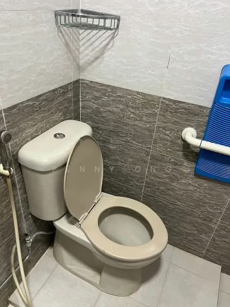 238 Hougang Avenue 1, 238 Hougang Avenue 1, Room Rental, 120 sqft, HDB Flat For Rent, by Penny Ong, 25434795 - PropertyGuru.com.sg