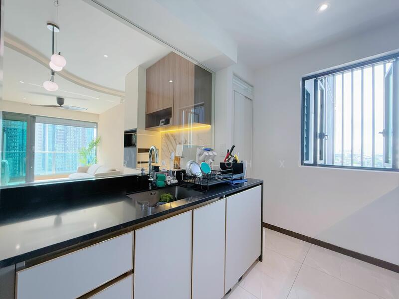 Enclosed kitchen with ample of ventilation, comes with store room and WC