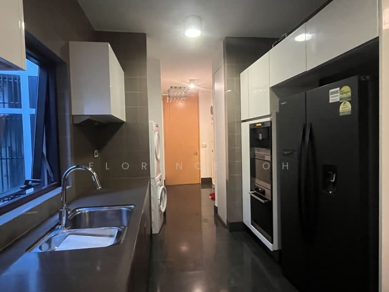 Belle Vue Residences, 15 Oxley Walk, 4 Bedrooms, 2,530 sqft, Condominium For Rent, by Florence Toh, 25435768 - PropertyGuru.com.sg