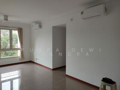 For Rent - Rivervale Crest