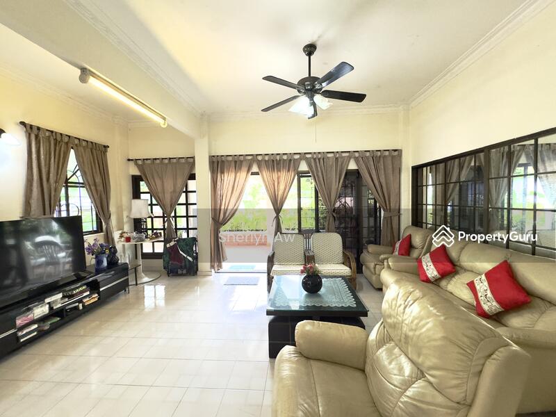 For Sale - Charming Bungalow at Lengkok Mariam