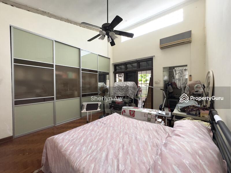 For Sale - Charming Bungalow at Lengkok Mariam