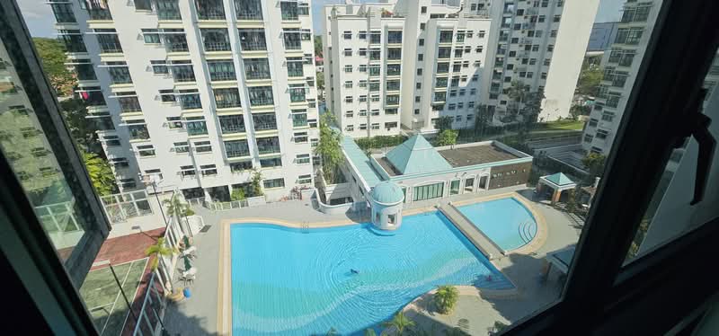 Eastvale, 35 Pasir Ris Drive 3, 3 Bedrooms, 1,100 sqft, Condominium For Rent, by Simon Lum, 25436047 - PropertyGuru.com.sg