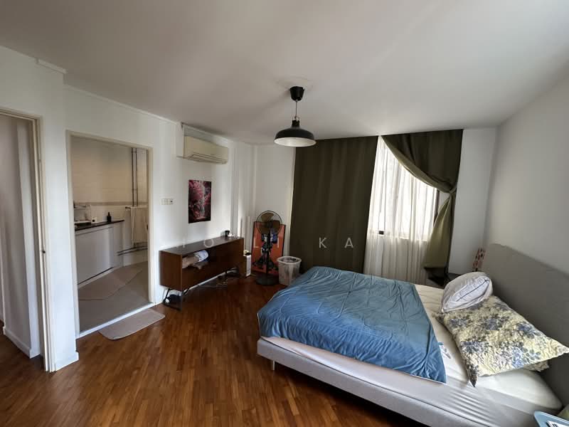 Kim Sia Court, 19 Jalan Jintan, 2 Bedrooms, 1,066 sqft, Apartment For Rent, by Ho Li Kai, 25436195 - PropertyGuru.com.sg