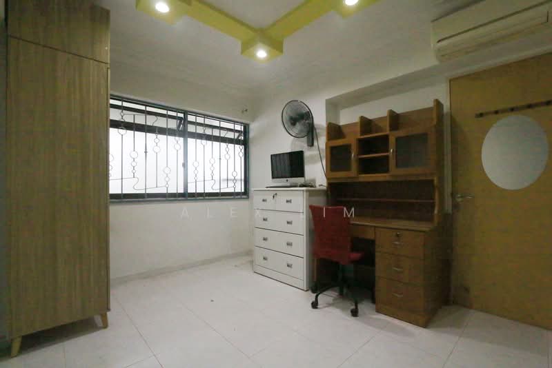 275A Jurong West Street 25, 275A Jurong West Street 25, 3 Bedrooms, 969 sqft, HDB Flat For Rent, by Alex Lim, 25436200 - PropertyGuru.com.sg