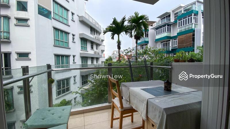 Balcony / private alfresco dining