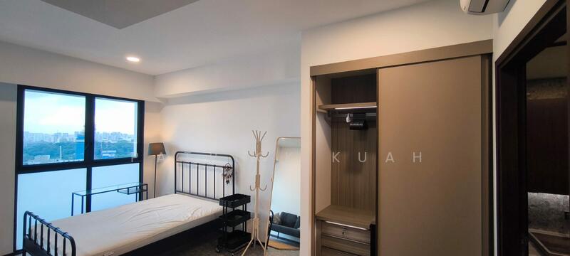 For Rent - One Pearl Bank