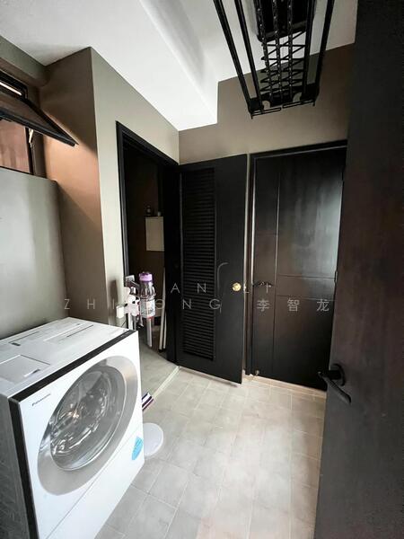 Seasons Park Condominium For Sale at S$ 2,250,000 | PropertyGuru Singapore