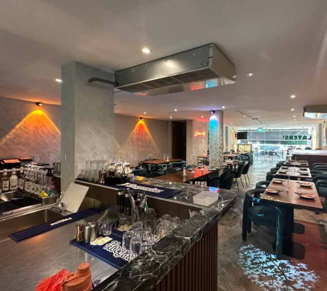 Ground Floor Shop House for Sale, , 1,539 sqft, Shop / Shophouse For Sale, by MJ ZHUO, 25437140 - CommercialGuru.com.sg