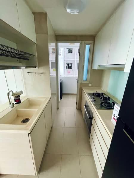 The Tampines Trilliant, 29 Tampines Central 7, 3 Bedrooms, 872 sqft, Executive Condominium For Rent, by Wenyih Teo, 25437575 - PropertyGuru.com.sg