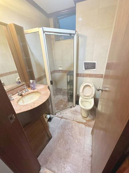 Springdale Condo, 45 Hindhede Walk, Clementi Park / Upper Bukit Timah, Room Rental, 100 sqft, Condominium For Rent, by Bespoke Habitat Pte Ltd, 25438089 - 05-10 Common Bathroom - PropertyGuru.com.sg