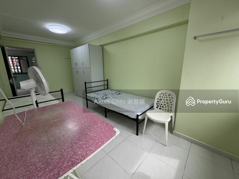 For Rent - 654 Yishun Avenue 4