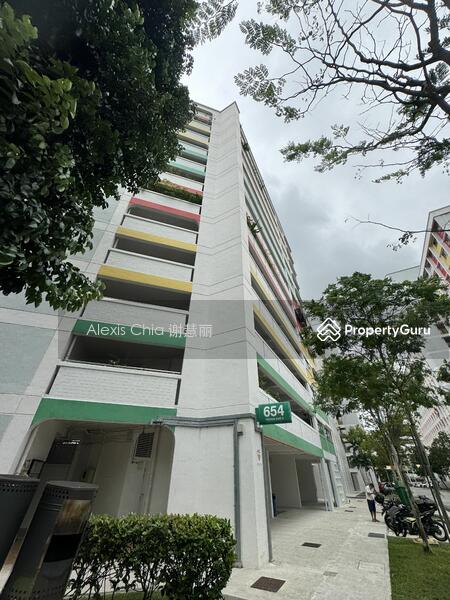 For Rent - 654 Yishun Avenue 4