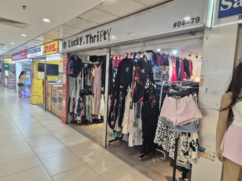 Lucky Plaza, 304 Orchard Road, 538 sqft, Mall Shop For Sale, by Denmarc Sabilla, 25439550 - CommercialGuru.com.sg