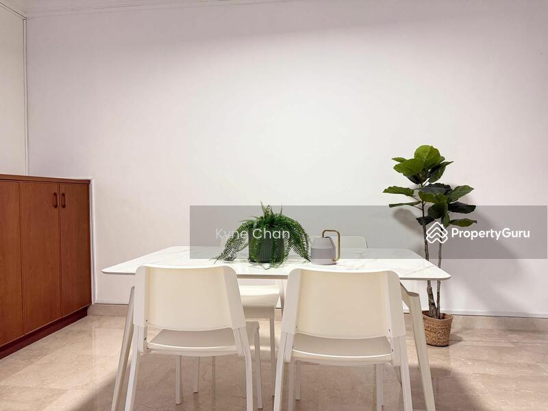 For Rent - Astor Green