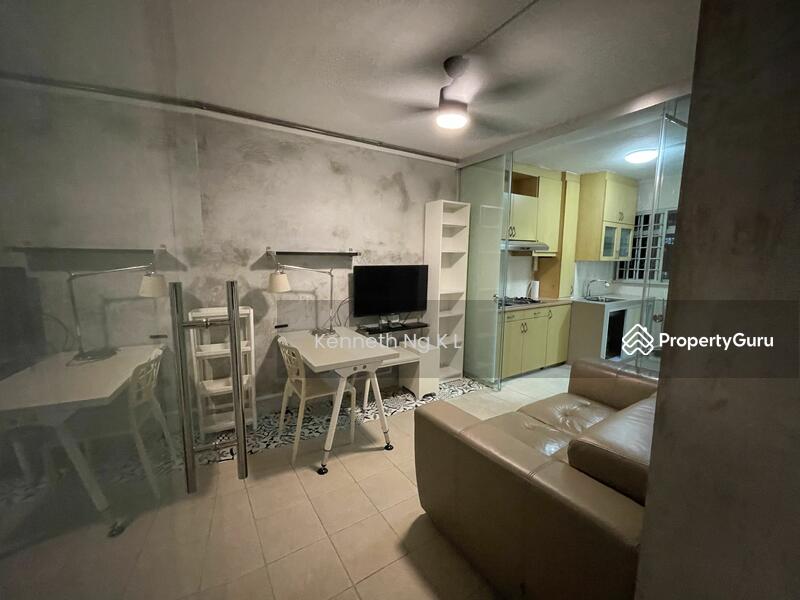 For Rent - 305 Jurong East Street 32