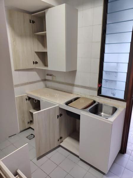 Parc Oasis, 51 Jurong East Avenue 1, Boon Lay / Jurong / Tuas, 2 Bedrooms, 1,076 sqft, Condominium For Rent, by Low Yew Hoa (Yewhua), 25440343 - PropertyGuru.com.sg
