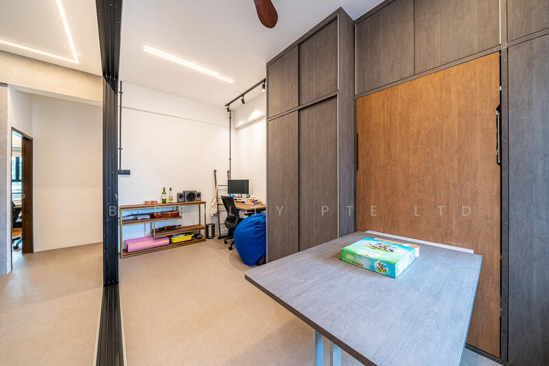 For Sale - Tai Peng Gardens