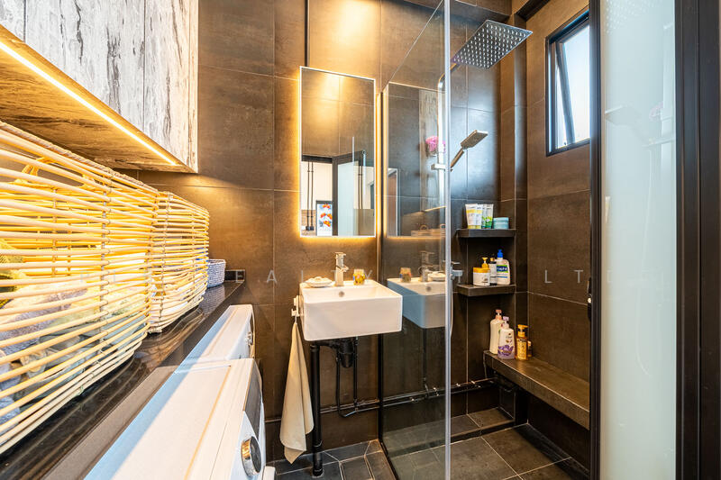 For Sale - Tai Peng Gardens