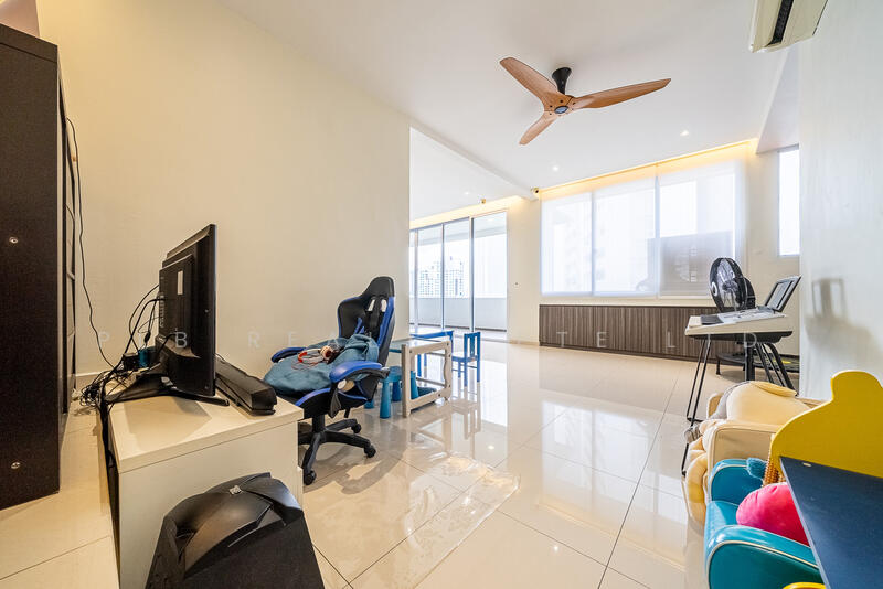 For Sale - Tan Tong Meng Tower