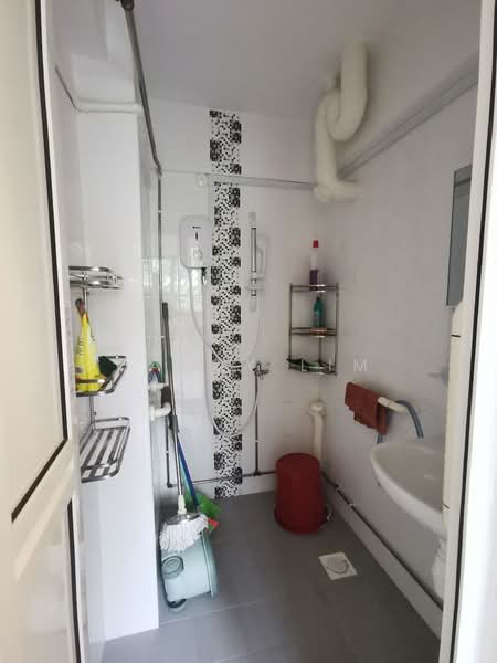 401 Pandan Gardens, 401 Pandan Gardens, 3 Bedrooms, 1,259 sqft, HDB Flat For Sale, by Candy Lim, 25440455 - PropertyGuru.com.sg