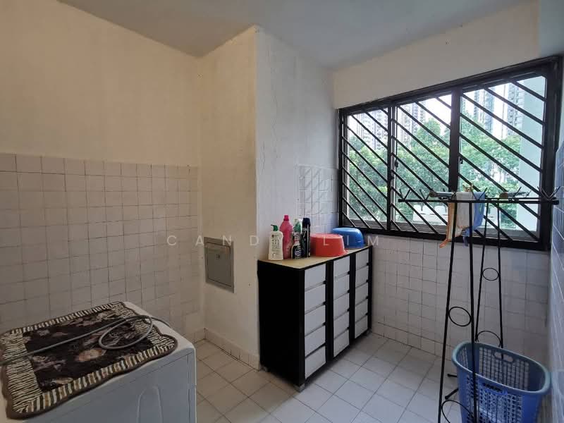 401 Pandan Gardens, 401 Pandan Gardens, 3 Bedrooms, 1,259 sqft, HDB Flat For Sale, by Candy Lim, 25440455 - PropertyGuru.com.sg