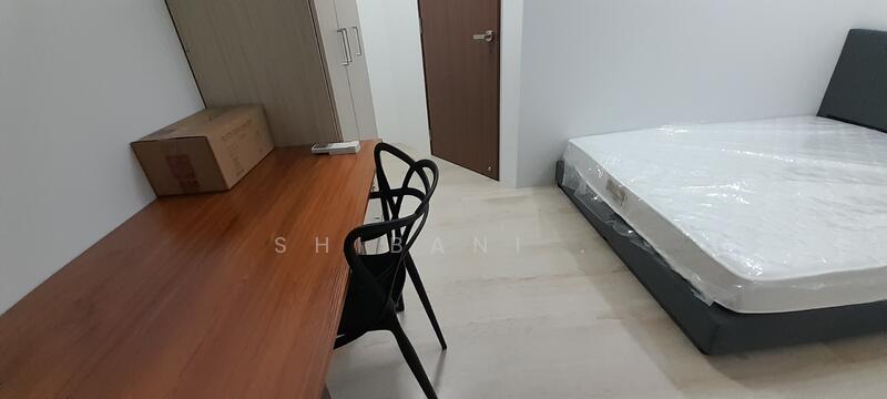 Balmoral Gate, 33 Balmoral Road, Tanglin / Holland / Bukit Timah, Room Rental, 150 sqft, Condominium For Rent, by Shibani Banerjee, 25440680 - PropertyGuru.com.sg