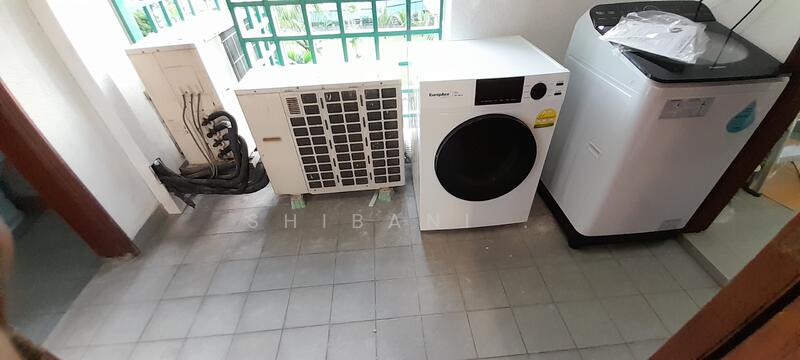 Balmoral Gate, 33 Balmoral Road, Tanglin / Holland / Bukit Timah, Room Rental, 150 sqft, Condominium For Rent, by Shibani Banerjee, 25440680 - PropertyGuru.com.sg