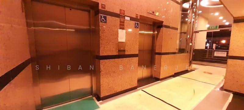 Balmoral Gate, 33 Balmoral Road, Tanglin / Holland / Bukit Timah, Room Rental, 150 sqft, Condominium For Rent, by Shibani Banerjee, 25440680 - Corridor - PropertyGuru.com.sg