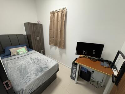 For Rent - Varsity Park Condominium