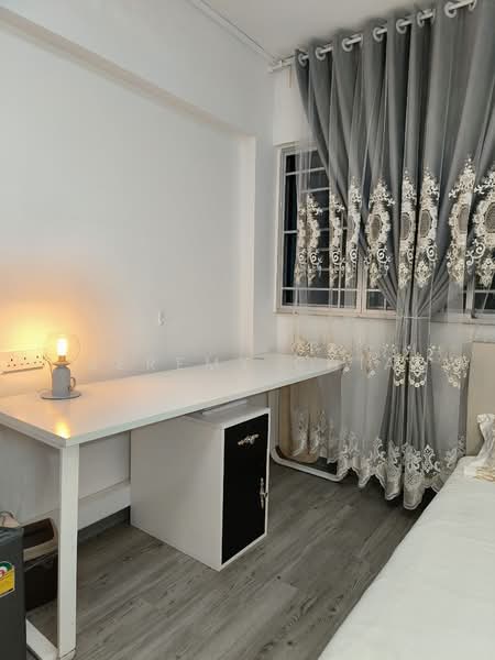 326 Hougang Avenue 7, 326 Hougang Avenue 7, Room Rental, 150 sqft, HDB Flat For Rent, by Jeremy Chia, 25440955 - PropertyGuru.com.sg