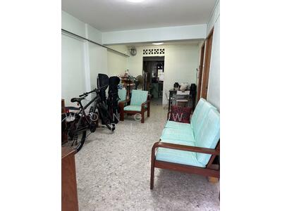 For Sale - 20 Dover Crescent