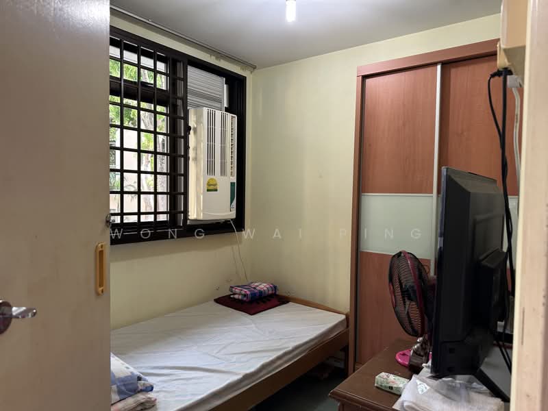 20 Dover Crescent, 20 Dover Crescent, 3 Bedrooms, 700 sqft, HDB Flat For Sale, by Wong Wai Ping, 25441822 - PropertyGuru.com.sg
