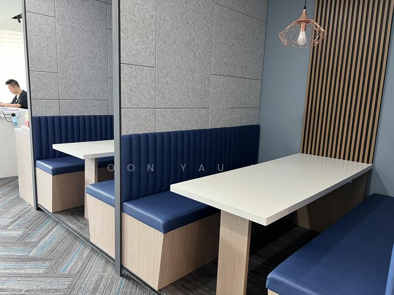 Westgate Twr ☑️☑️☑️ Fully Fitted Offices 979 /2,000 / 8,708 sf, CONTACT 96820839. 700 - 16,000sf, ONLY Grade A building in Jurong, 2,000 sqft, Office For Rent, by Poon Yau Loy, 25441849 - CommercialGuru.com.sg