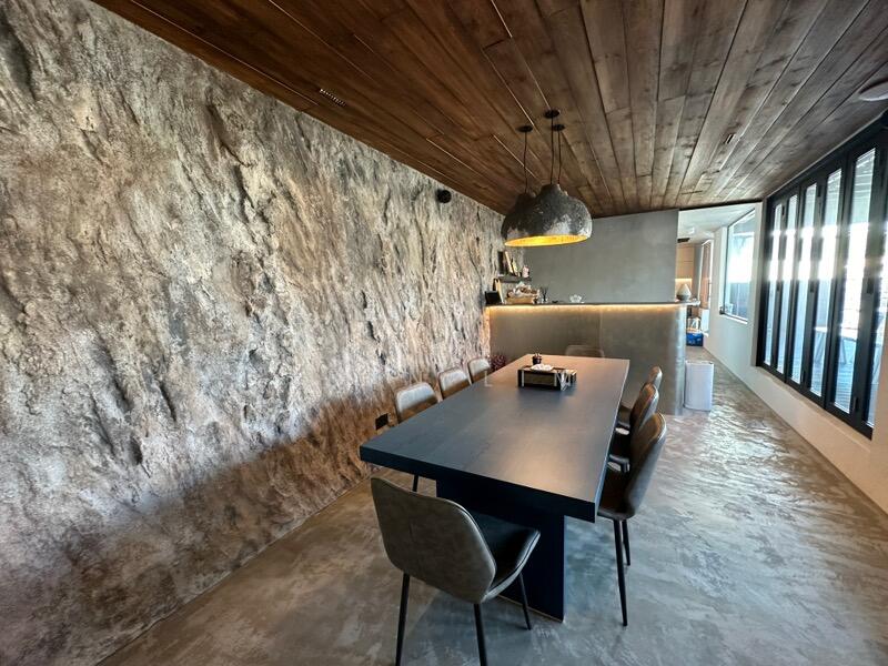 For Sale - Hillcrest Park