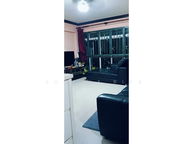 391 Bukit Batok West Avenue 5, 391 Bukit Batok West Avenue 5, 2 Bedrooms, 1,000 sqft, HDB Flat For Rent, by Supriya Riya, 25442201 - PropertyGuru.com.sg