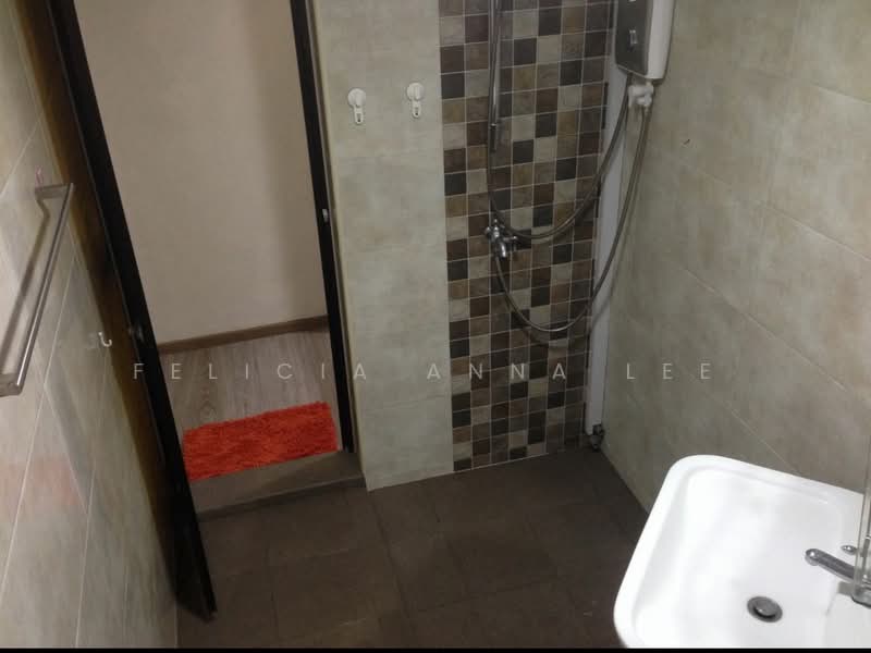 Ivory Heights, 122 Jurong East Street 13, Room Rental, 109 sqft, Condominium For Rent, by Felicia Anna Lee, 25442231 - PropertyGuru.com.sg