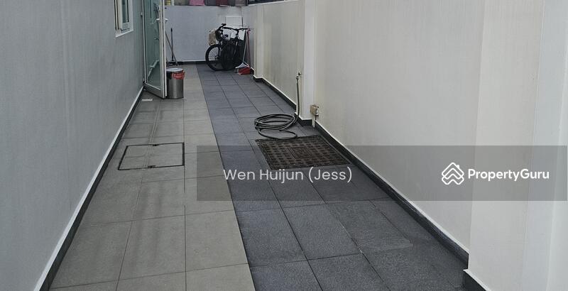For Sale - Sembawang semi-detached 3 storey + attic near sembawang shopping