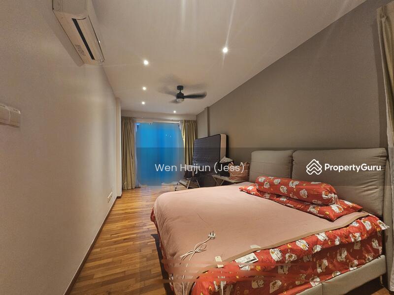 For Sale - Sembawang semi-detached 3 storey + attic near sembawang shopping
