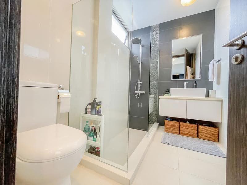 The Silver Fir, 9 Butterworth Lane, East Coast / Marine Parade, 3 Bedrooms, 1,464 sqft, Apartment For Rent, by Sheena Heng, 25442921 - PropertyGuru.com.sg