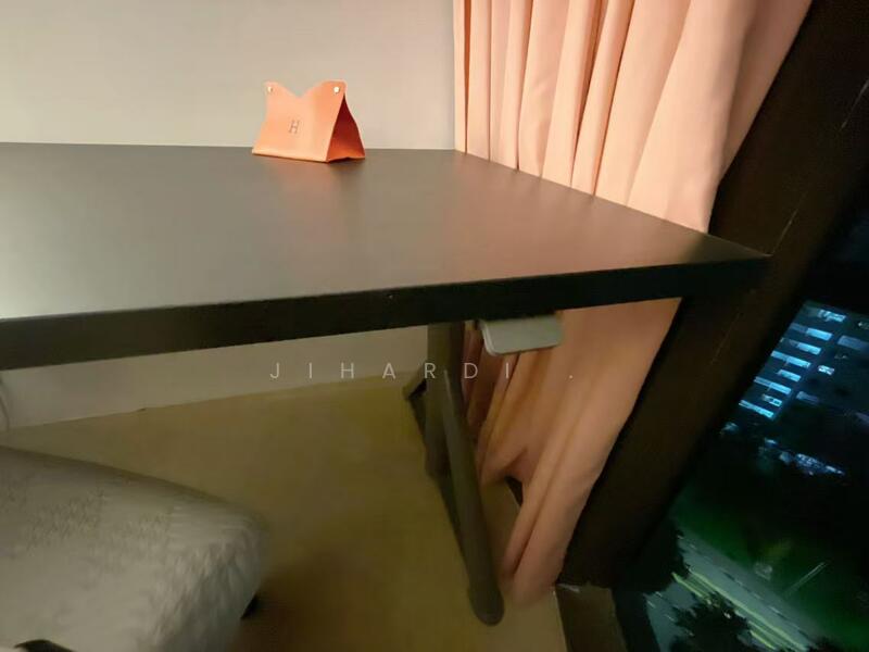 For Rent - Parc Oasis