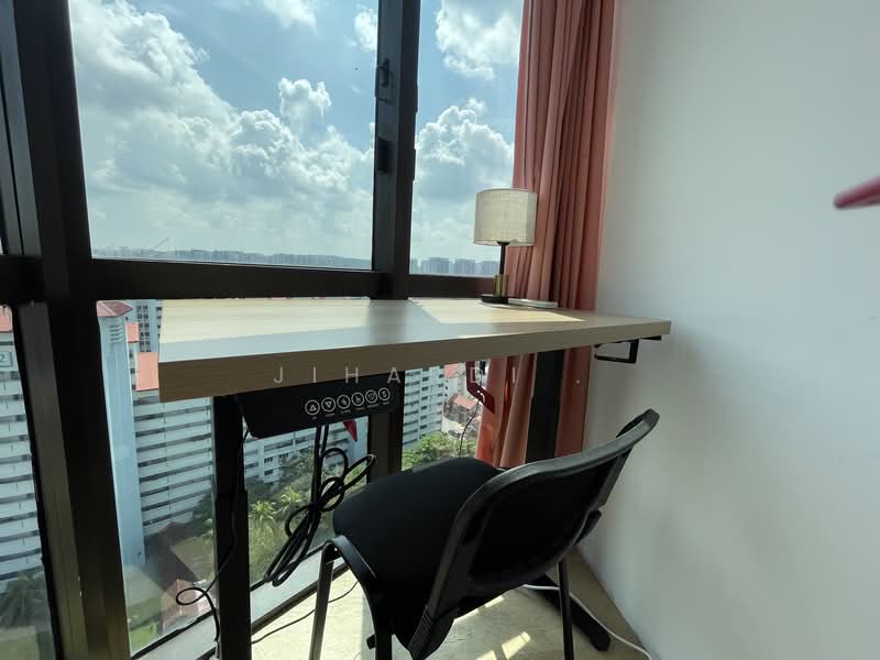 Parc Oasis, 35 Jurong East Avenue 1, Room Rental, 1,300 sqft, Condominium For Rent, by Jihardi, 25443225 - PropertyGuru.com.sg